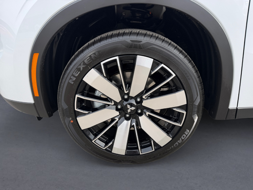 2026 Mitsubishi Outlander