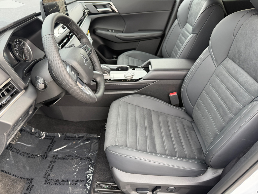 2026 Mitsubishi Outlander