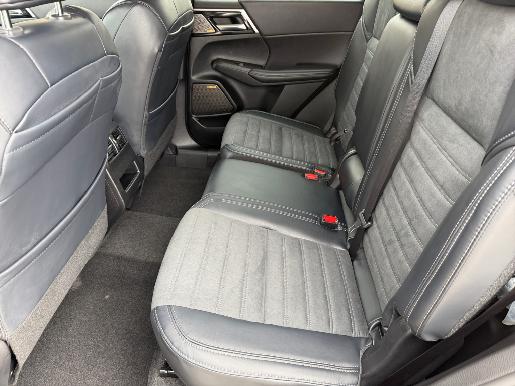 2026 Mitsubishi Outlander