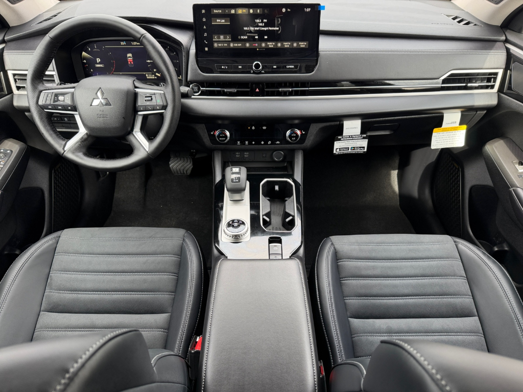 2026 Mitsubishi Outlander