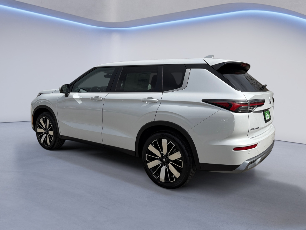 2026 Mitsubishi Outlander