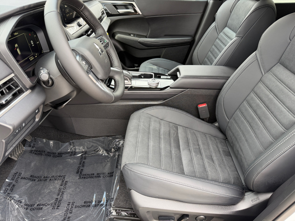 2026 Mitsubishi Outlander