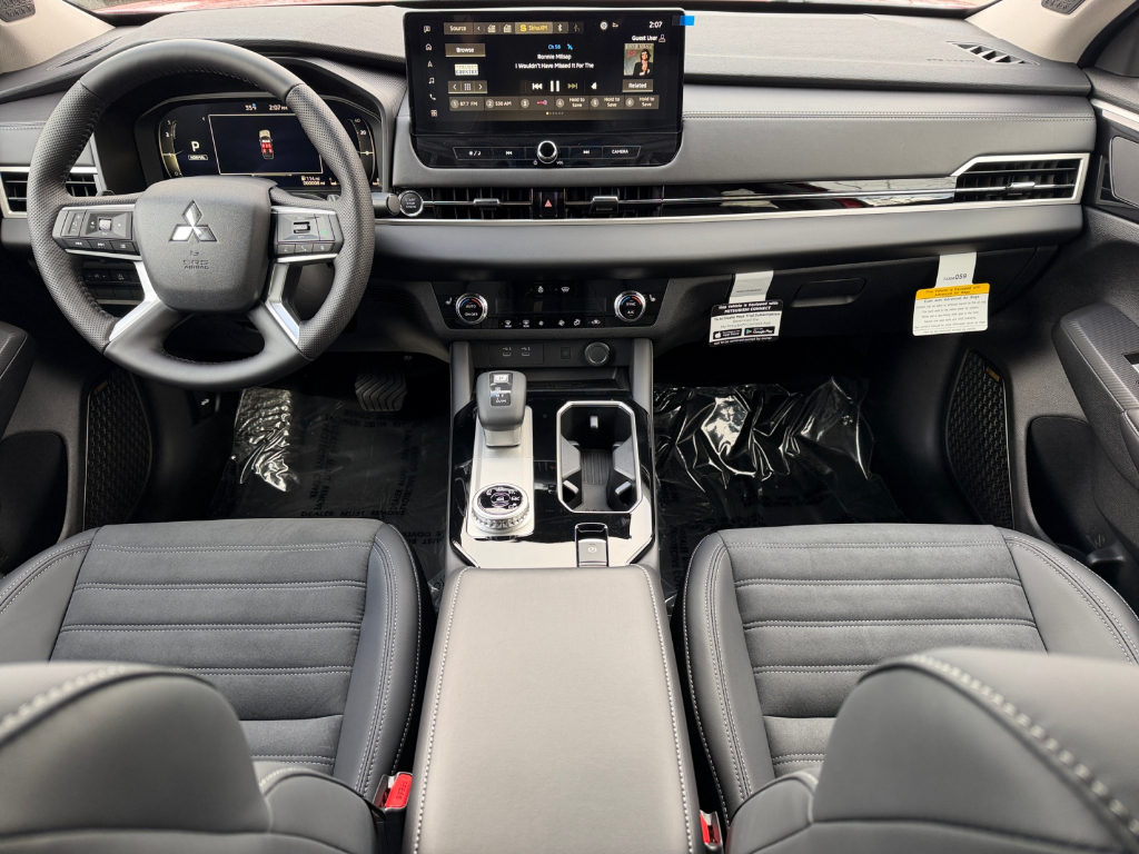 2026 Mitsubishi Outlander