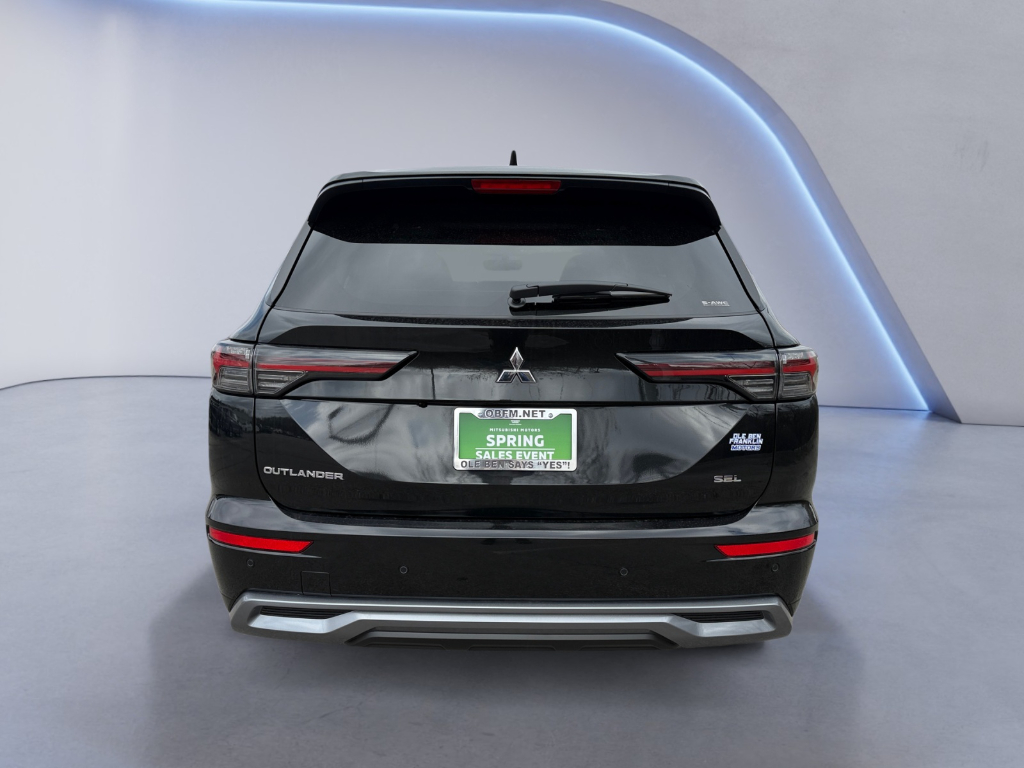 2026 Mitsubishi Outlander
