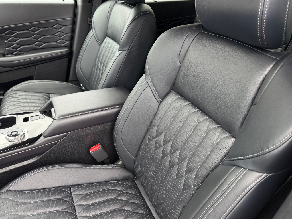 2026 Mitsubishi Outlander