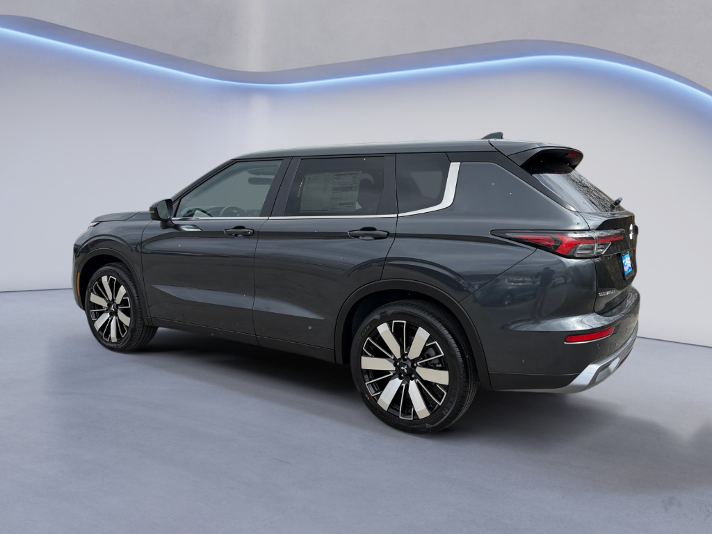 2026 Mitsubishi Outlander