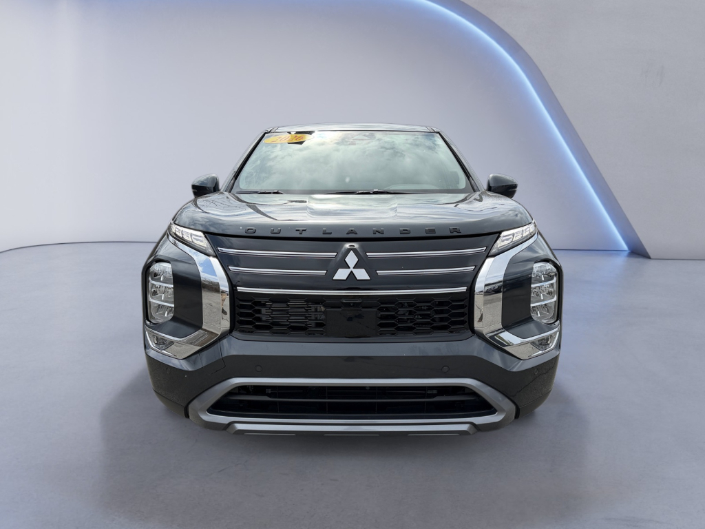 2026 Mitsubishi Outlander