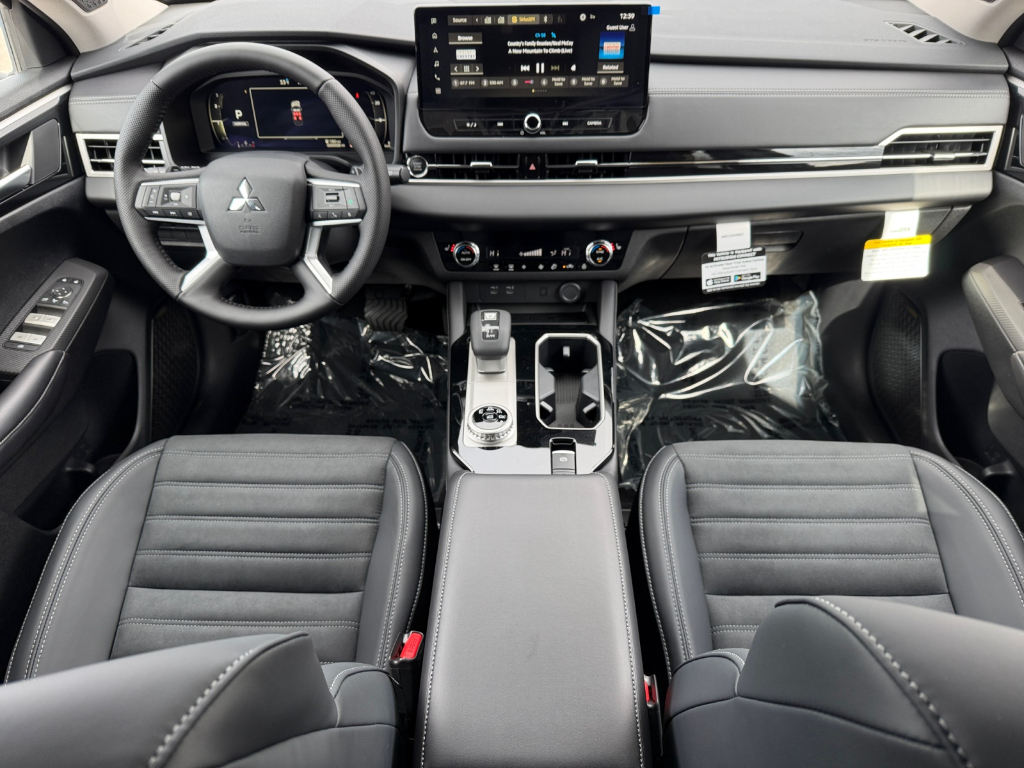 2026 Mitsubishi Outlander