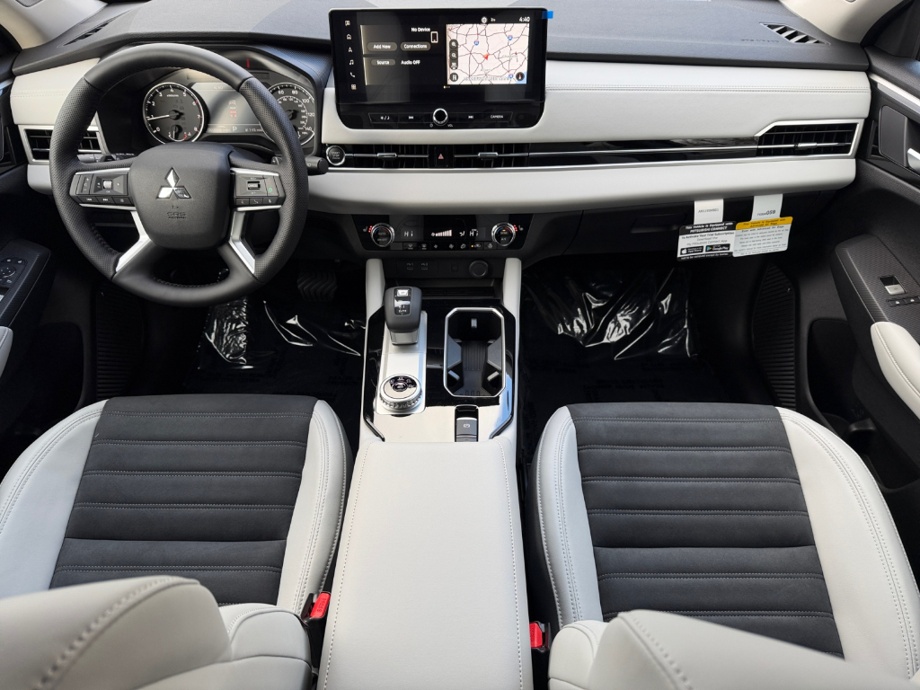 2026 Mitsubishi Outlander