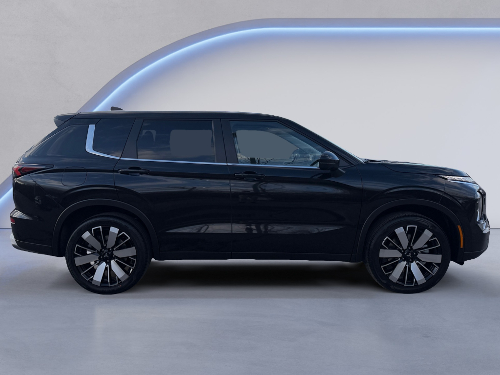 2026 Mitsubishi Outlander