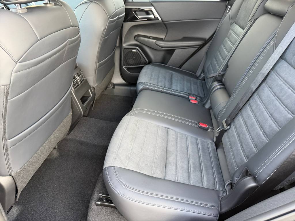 2026 Mitsubishi Outlander