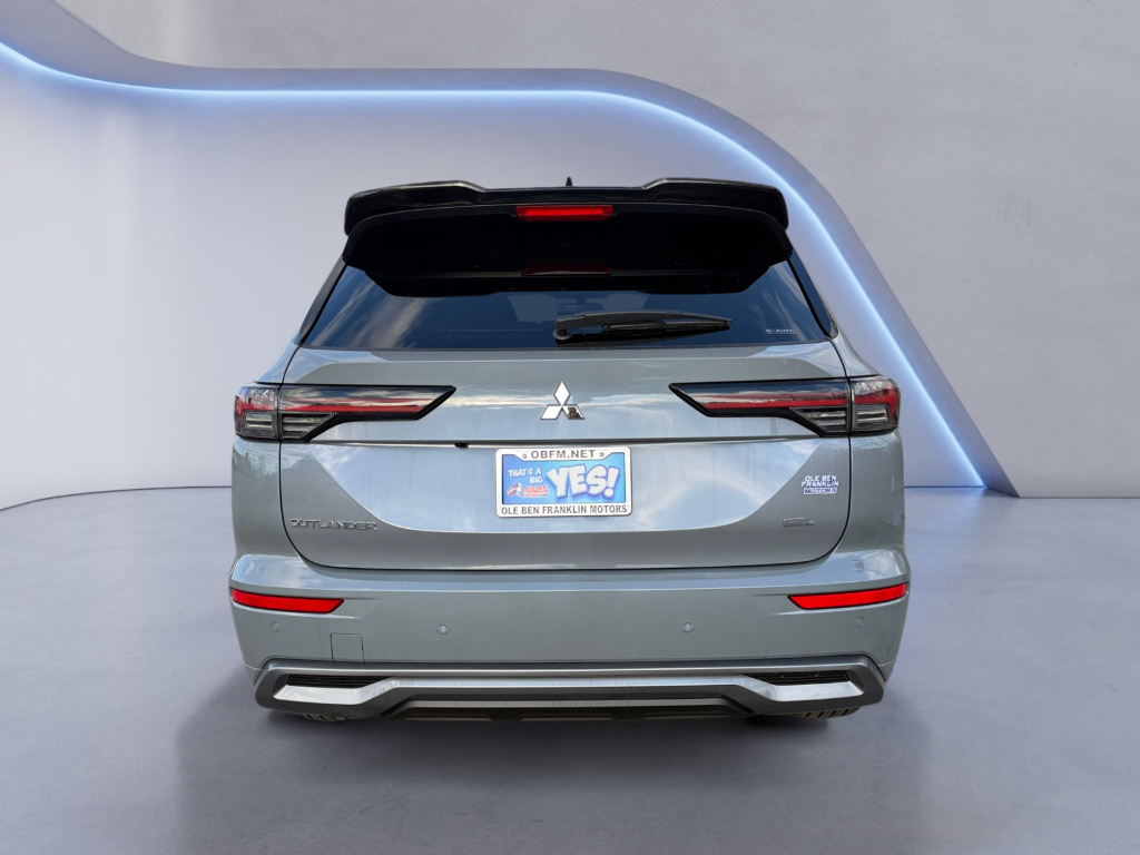 2026 Mitsubishi Outlander