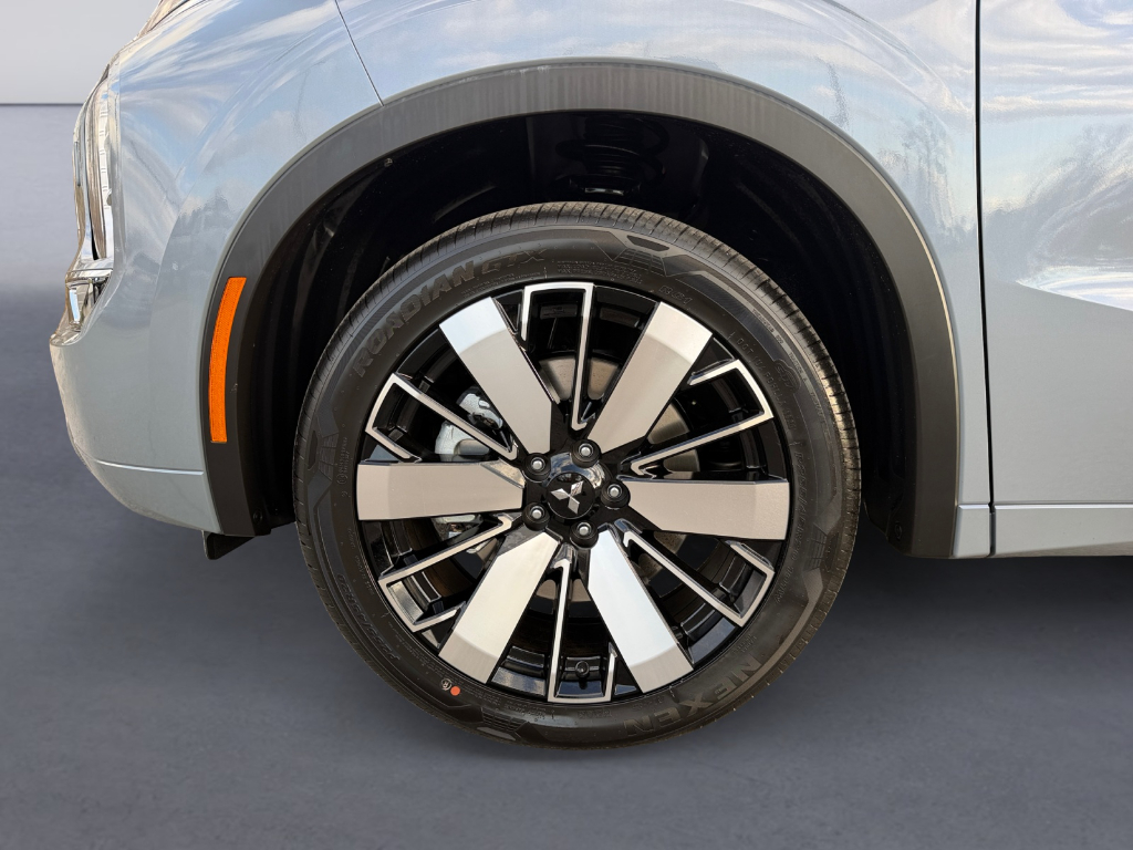 2026 Mitsubishi Outlander