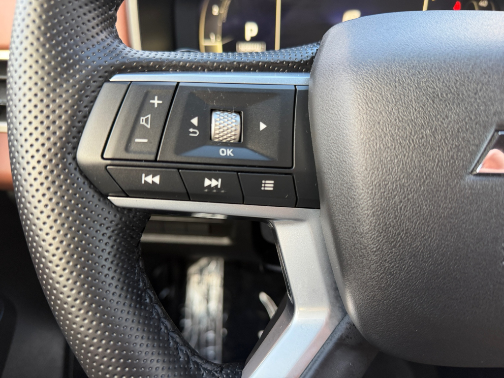 2026 Mitsubishi Outlander