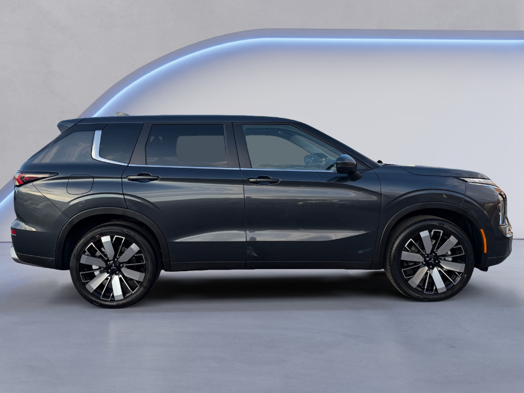 2026 Mitsubishi Outlander