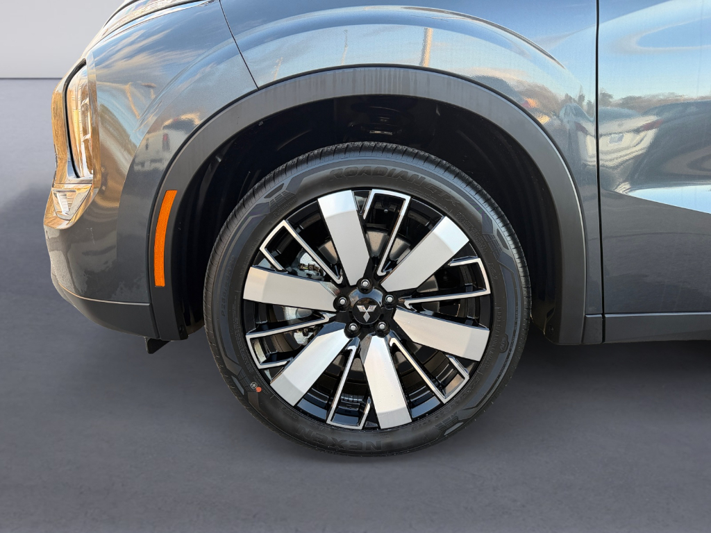 2026 Mitsubishi Outlander
