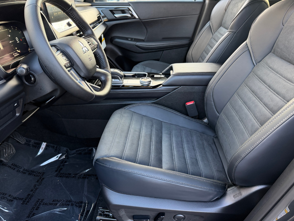 2026 Mitsubishi Outlander