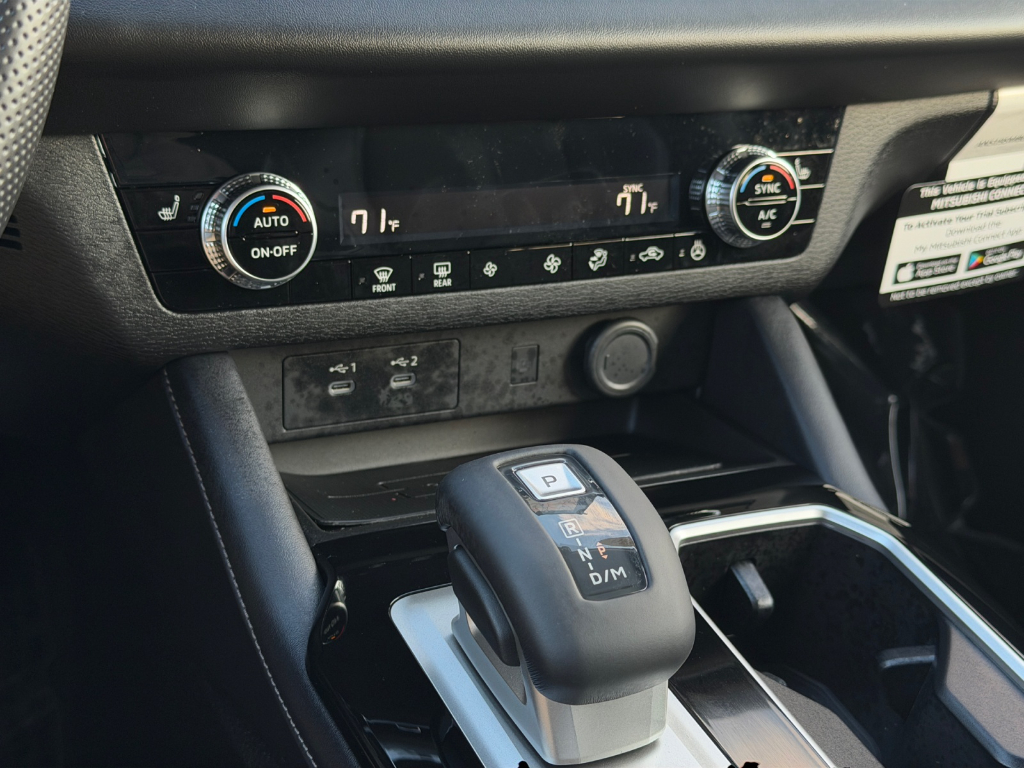 2026 Mitsubishi Outlander