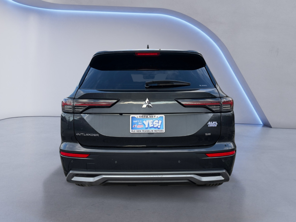 2026 Mitsubishi Outlander