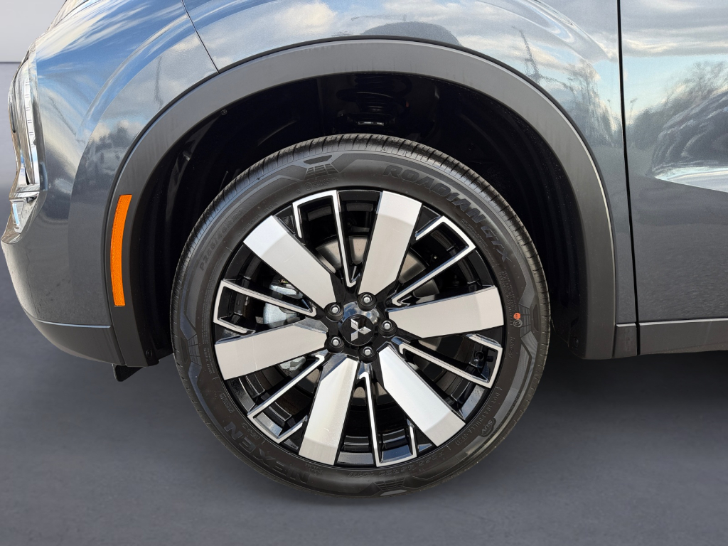 2026 Mitsubishi Outlander