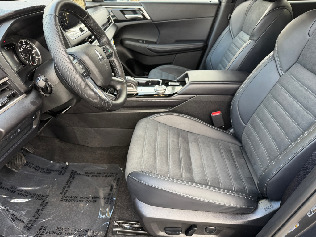 2026 Mitsubishi Outlander