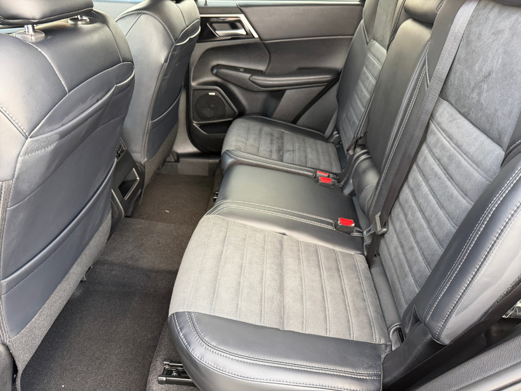 2026 Mitsubishi Outlander