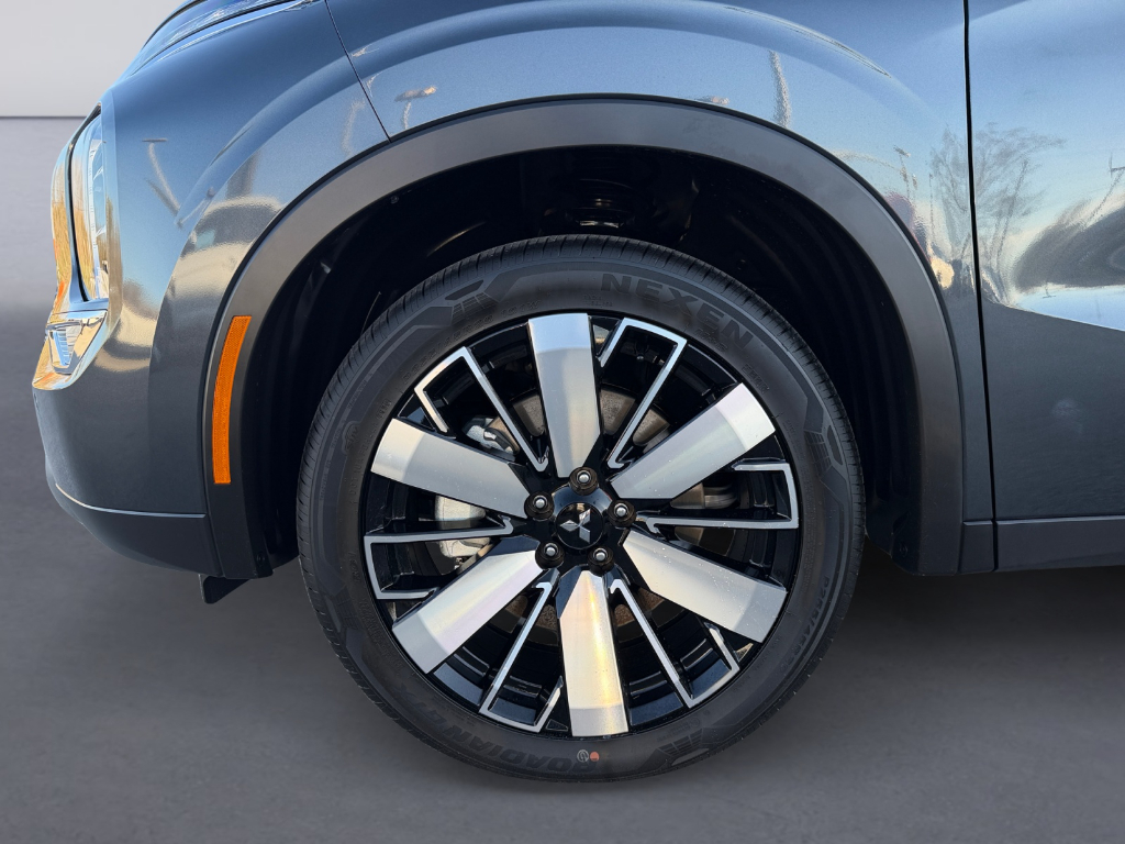 2026 Mitsubishi Outlander