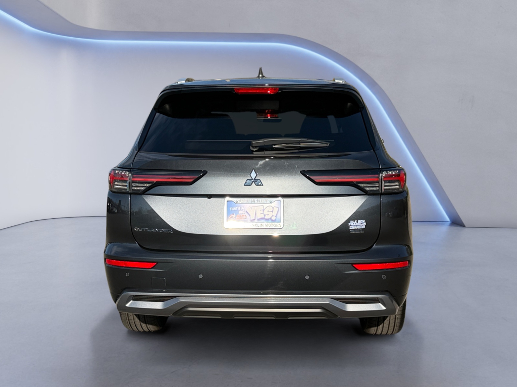 2026 Mitsubishi Outlander