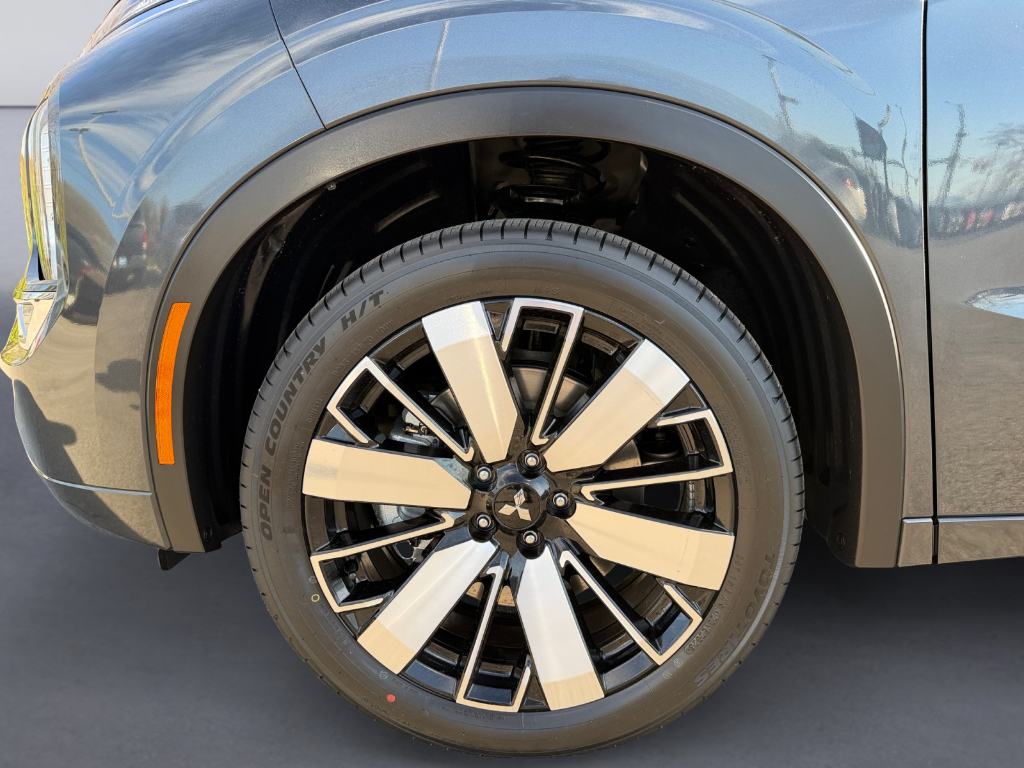 2026 Mitsubishi Outlander
