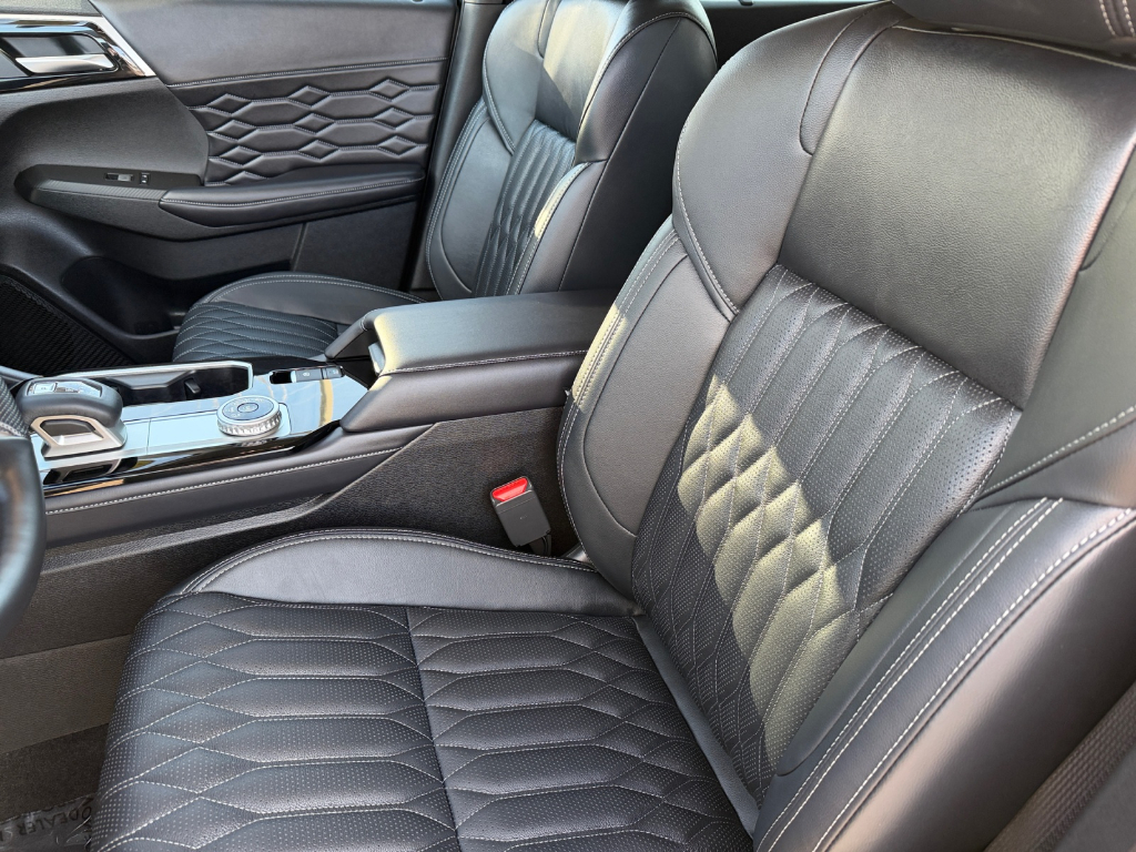 2026 Mitsubishi Outlander