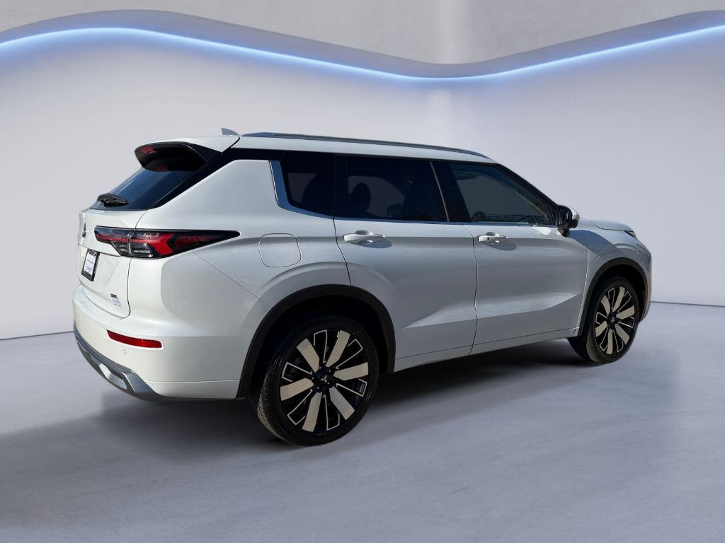 2026 Mitsubishi Outlander