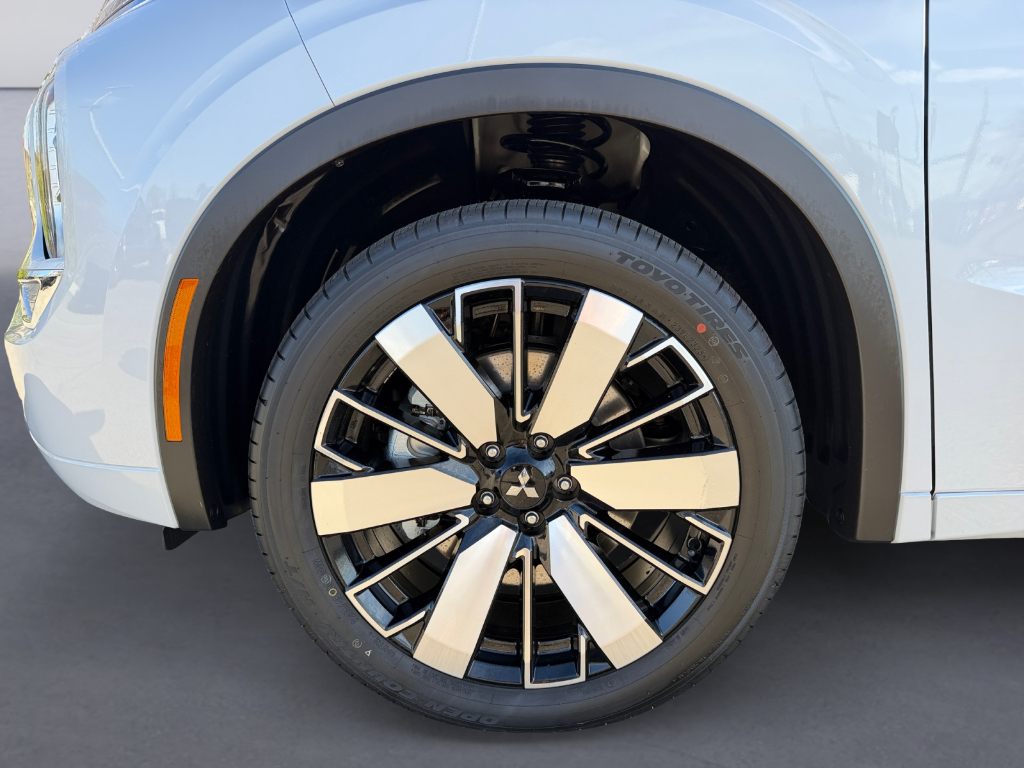 2026 Mitsubishi Outlander
