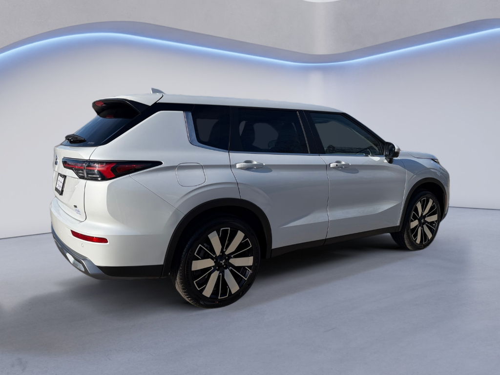 2026 Mitsubishi Outlander