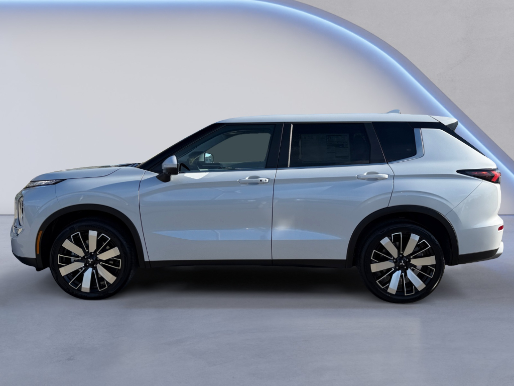 2026 Mitsubishi Outlander