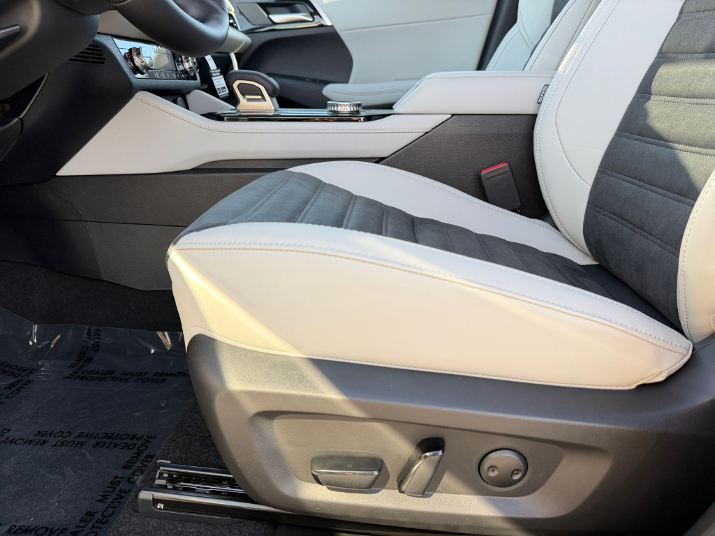 2026 Mitsubishi Outlander