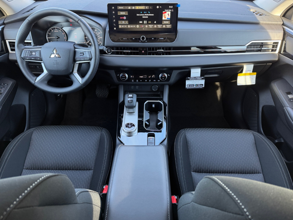 2026 Mitsubishi Outlander