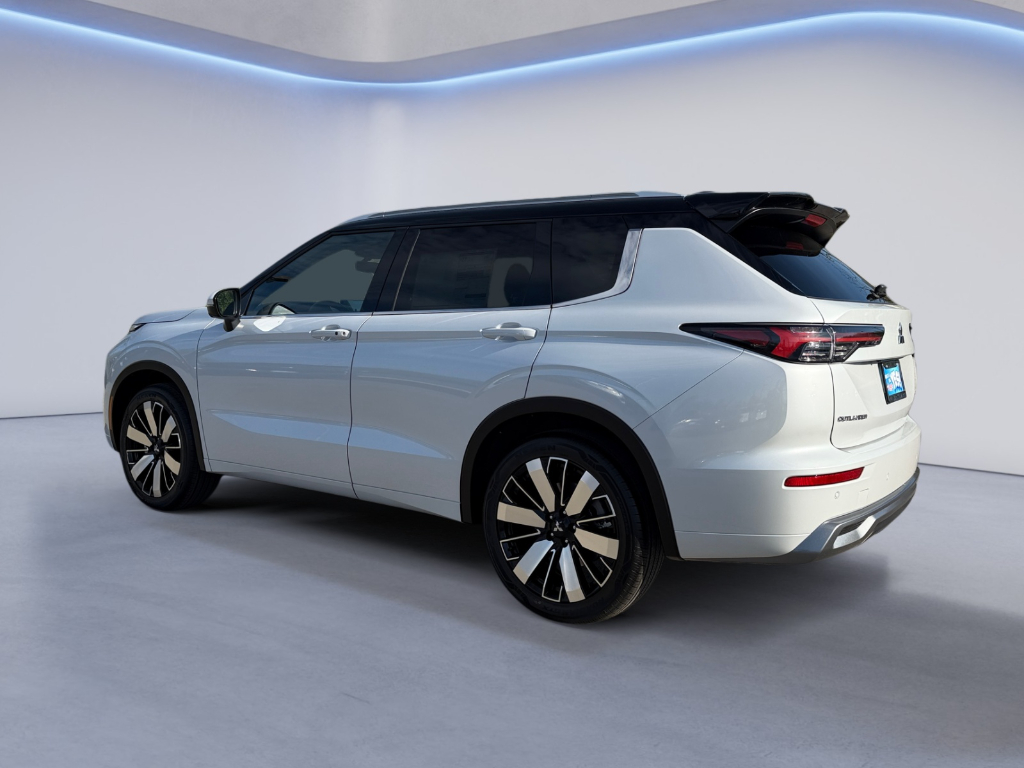 2026 Mitsubishi Outlander