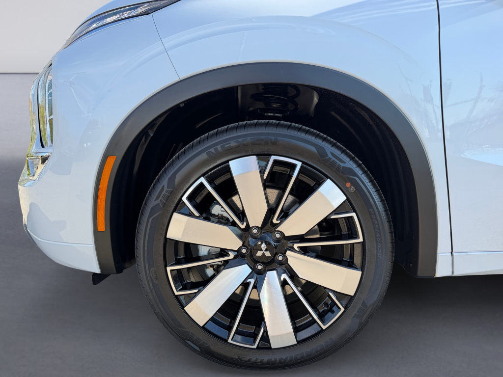 2026 Mitsubishi Outlander