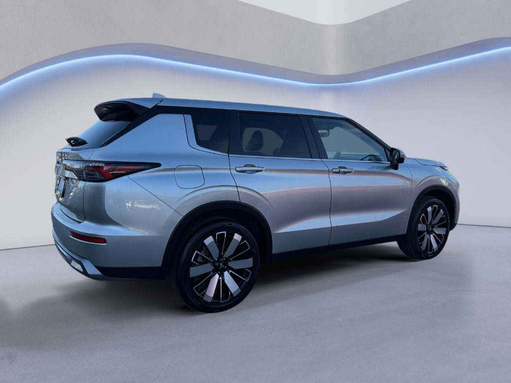 2026 Mitsubishi Outlander