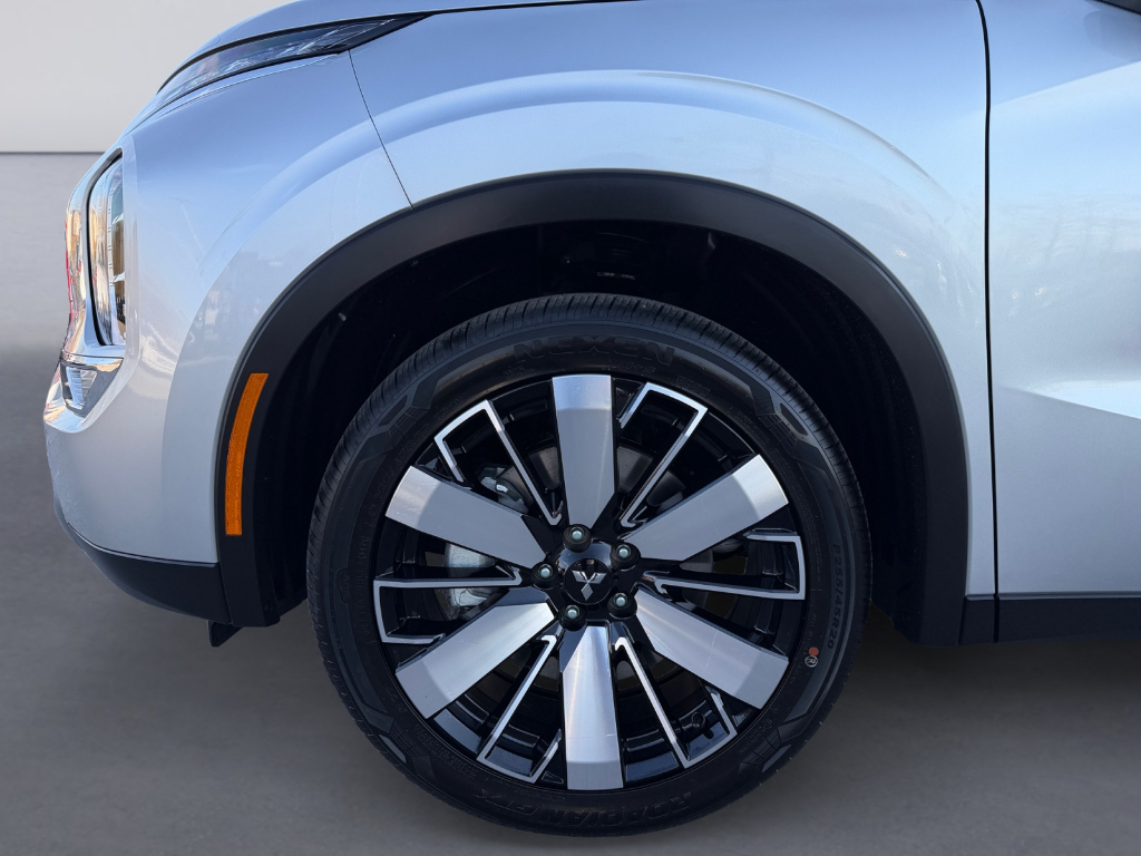 2026 Mitsubishi Outlander