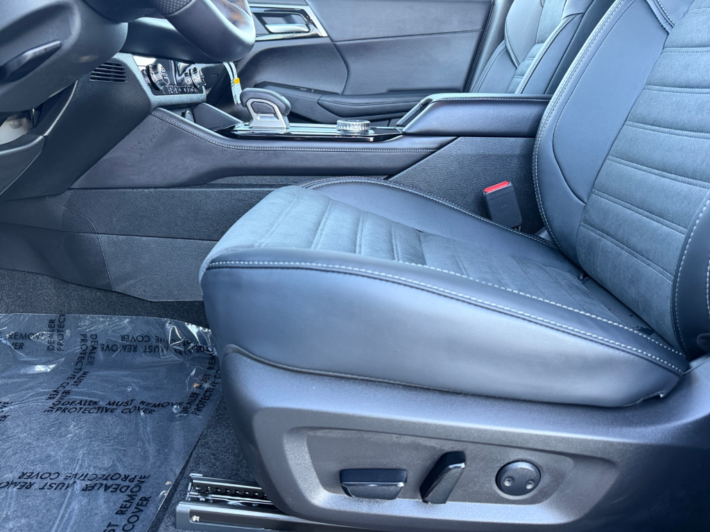 2026 Mitsubishi Outlander