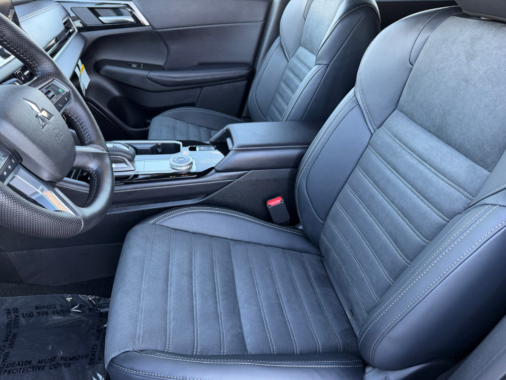 2026 Mitsubishi Outlander