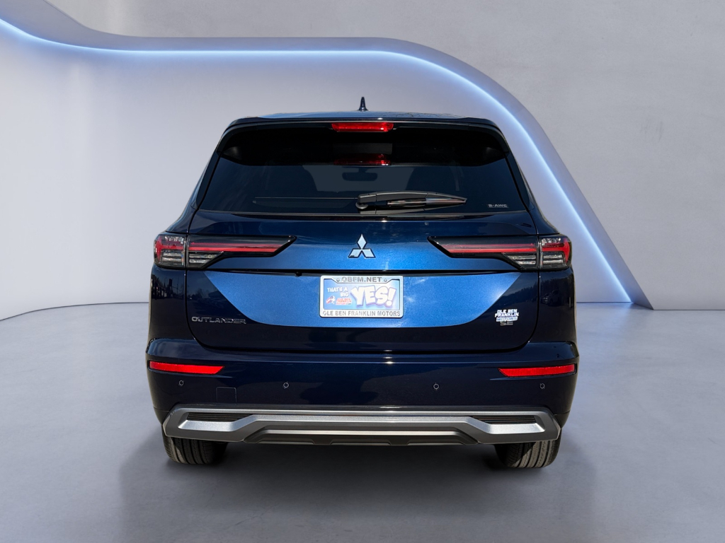 2026 Mitsubishi Outlander