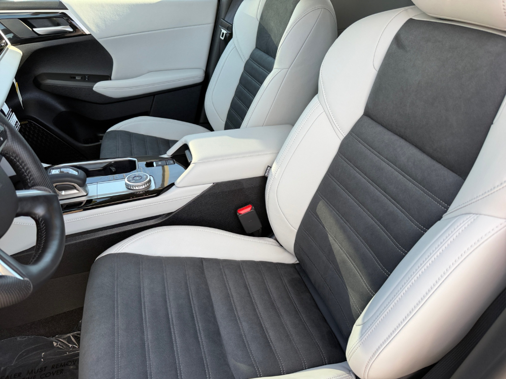 2026 Mitsubishi Outlander