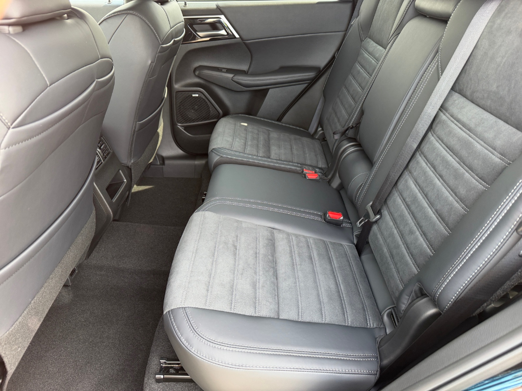 2026 Mitsubishi Outlander