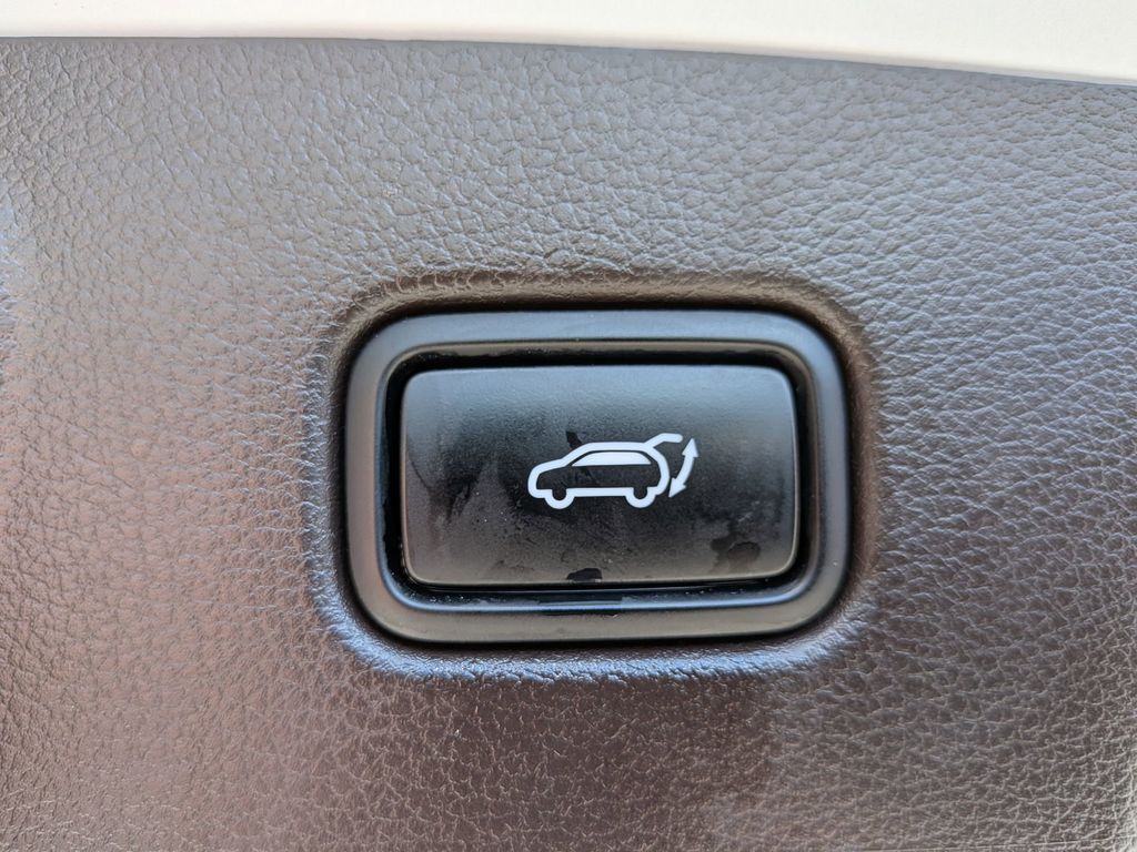 2020 Hyundai Palisade Limited Hyper White at Stokes Honda Cars of Beaufort
