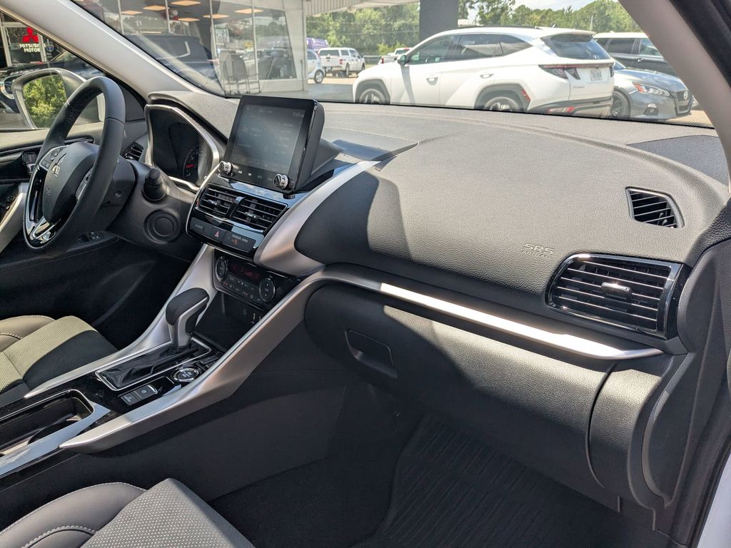 2025 Mitsubishi Eclipse Cross SE White Diamond at D&E Mitsubishi