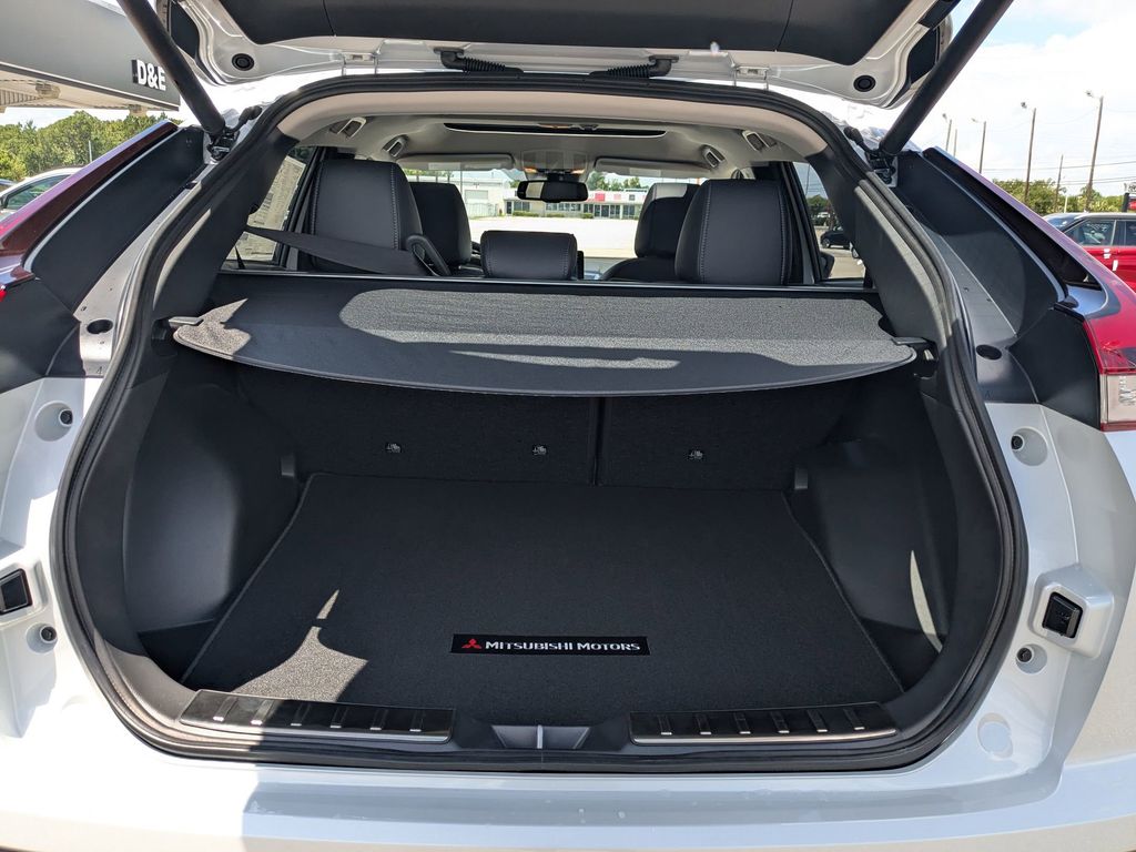 2025 Mitsubishi Eclipse Cross SE White Diamond at D&E Mitsubishi