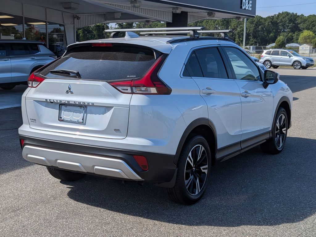 2025 Mitsubishi Eclipse Cross SE - 2