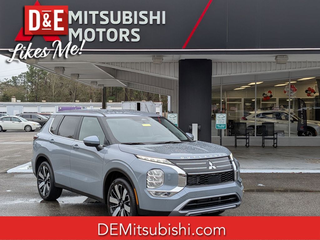 2026 Mitsubishi Outlander SE - 0